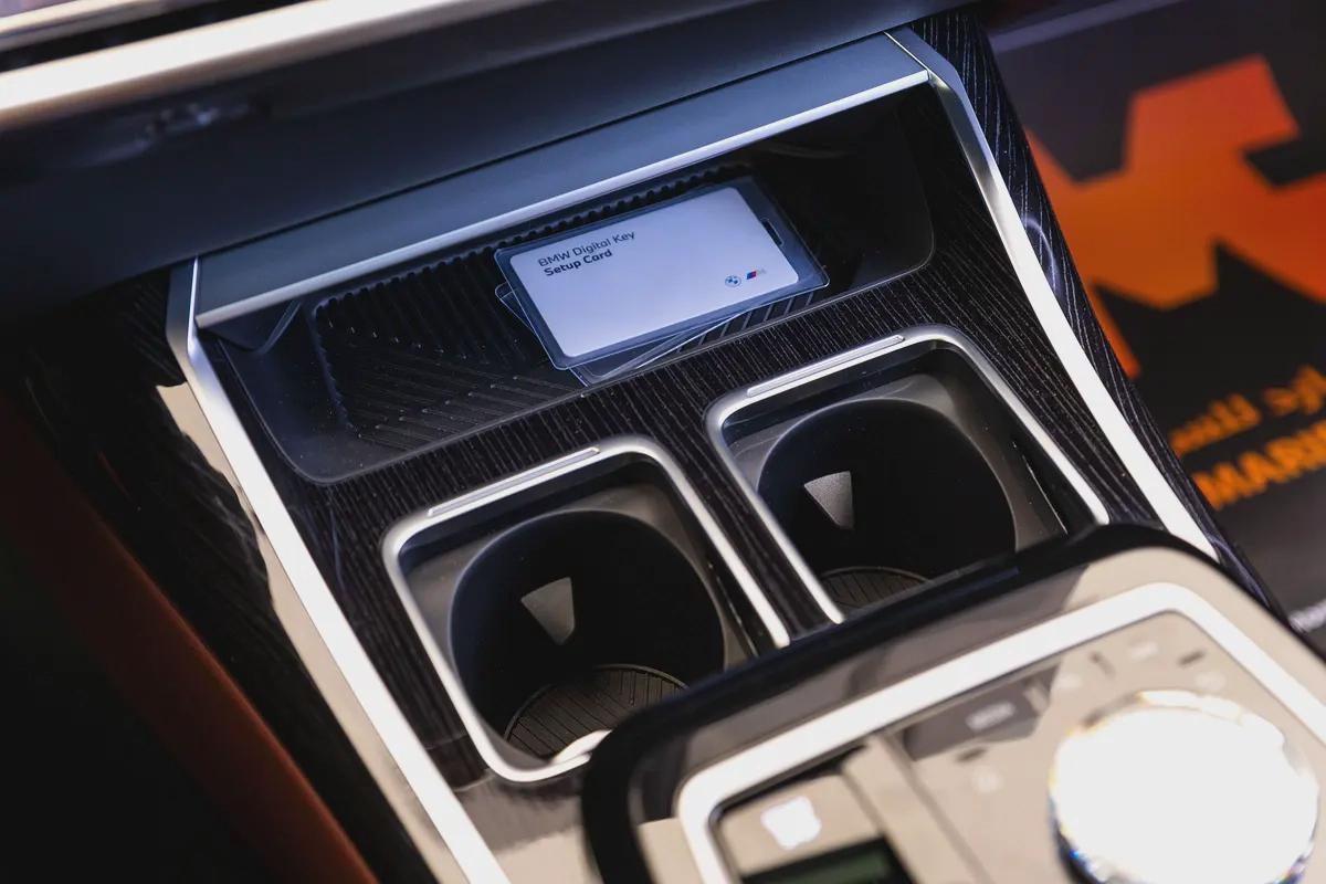 BMW 7-Series 735i 2026 - GCC Specs - Like New!-8-8