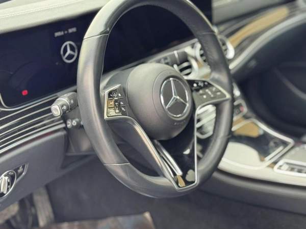 Mercedes-Benz E 450 MERCEDES E450 hybrid 2022 full option