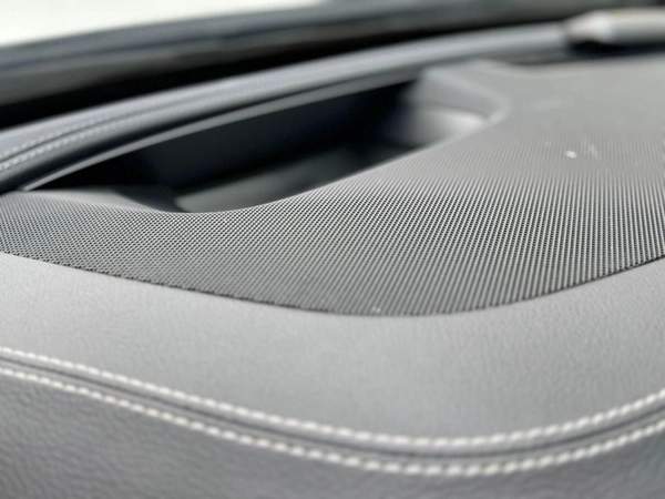 Mercedes-Benz E 450 MERCEDES E450 hybrid 2022 full option