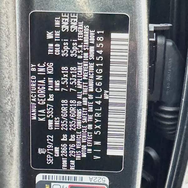 Kia Sorento EX 2022 – Panoramic Sunroof