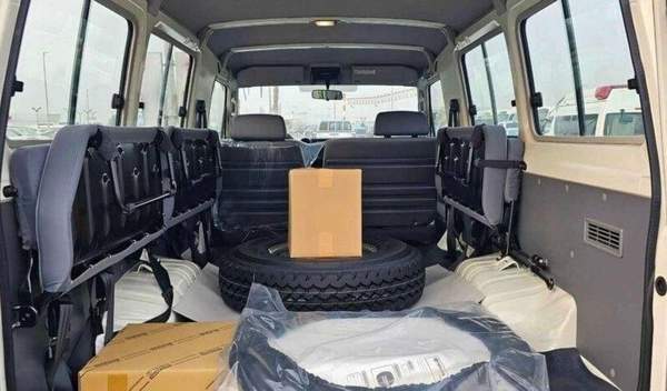 Toyota Land Cruiser 70 Land cruiser lc78 4.2L 3 doors diesel V6 MY2024 FOR EXPORT ONLY