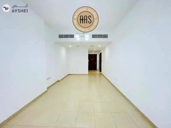 In prime location huge 2bhk with all amenities