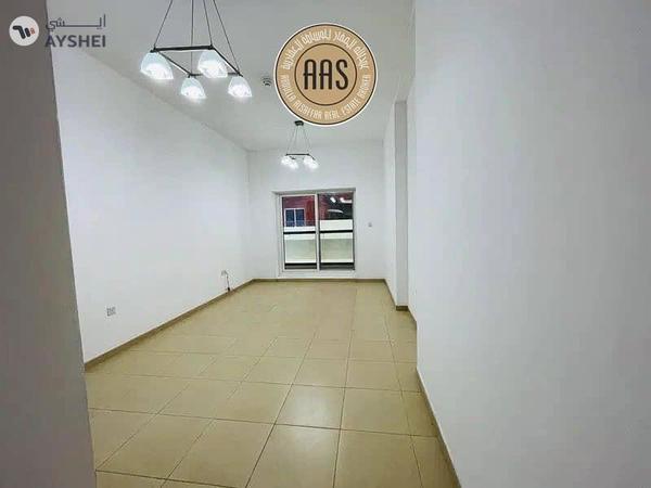 In prime location huge 2bhk with all amenities