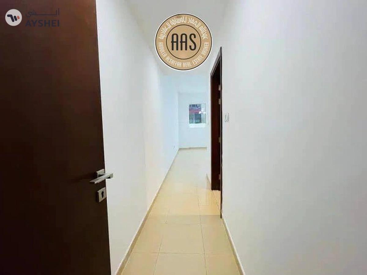 In prime location huge 2bhk with all amenities-4-4