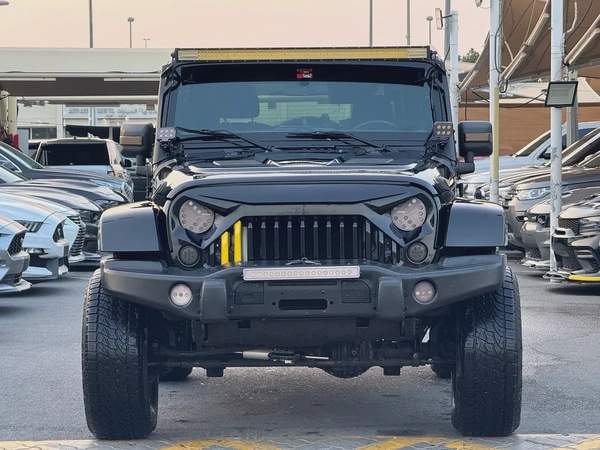 جيب رينجلر SPORT موديل 2017 خليجى جير عادى مزود كامل فل اوبشن