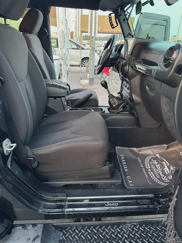 جيب رينجلر SPORT موديل 2017 خليجى جير عادى مزود كامل فل اوبشن