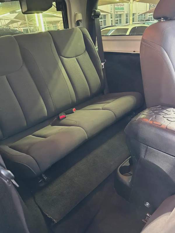 جيب رينجلر SPORT موديل 2017 خليجى جير عادى مزود كامل فل اوبشن