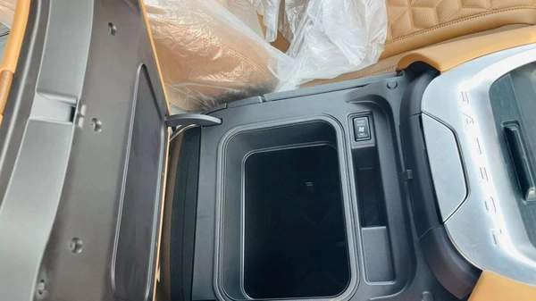 Nissan Patrol LE Platinum City 3.5L