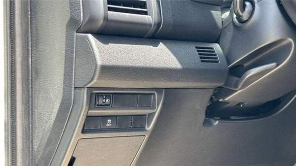 Mitsubishi L200 MITSUBISHE L200 2025 BASIC OPTION DIESEL