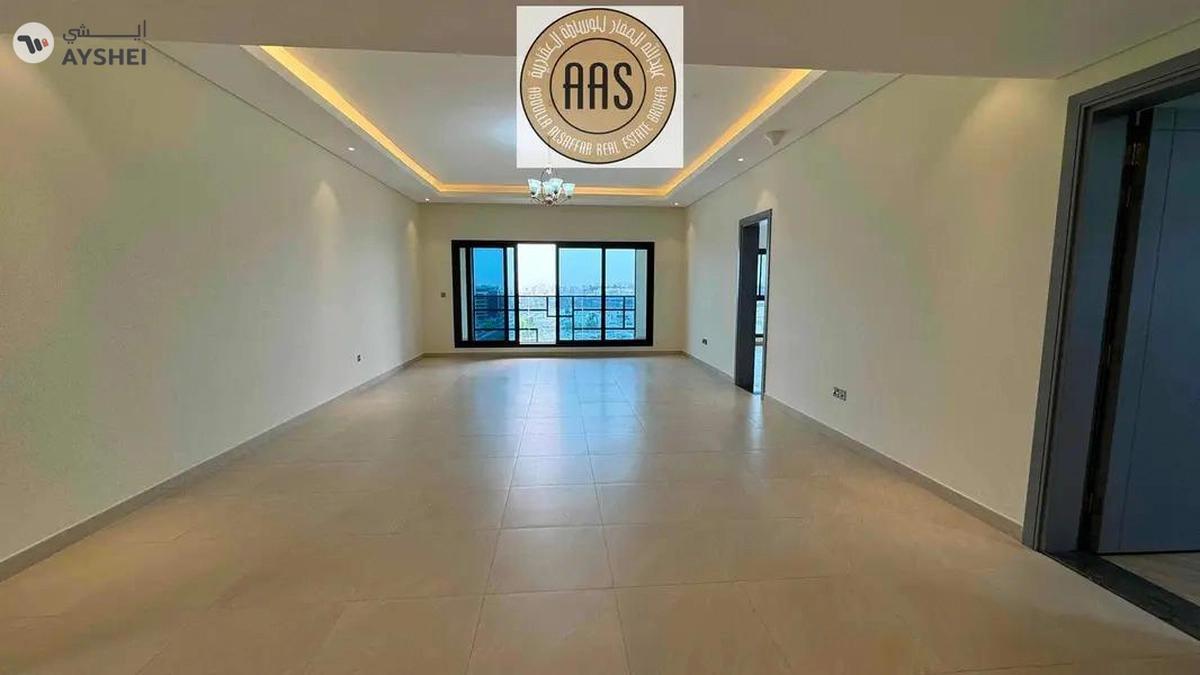 spacious 1350 sqrfit 1bhk with balcony wardrobe rent only 83k-4-4