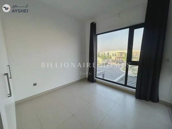 Bright and Spacious 3-Bedroom Villa in Camelia 2, Arabian Ranches - Perfect Family Home in a Tranquil Community