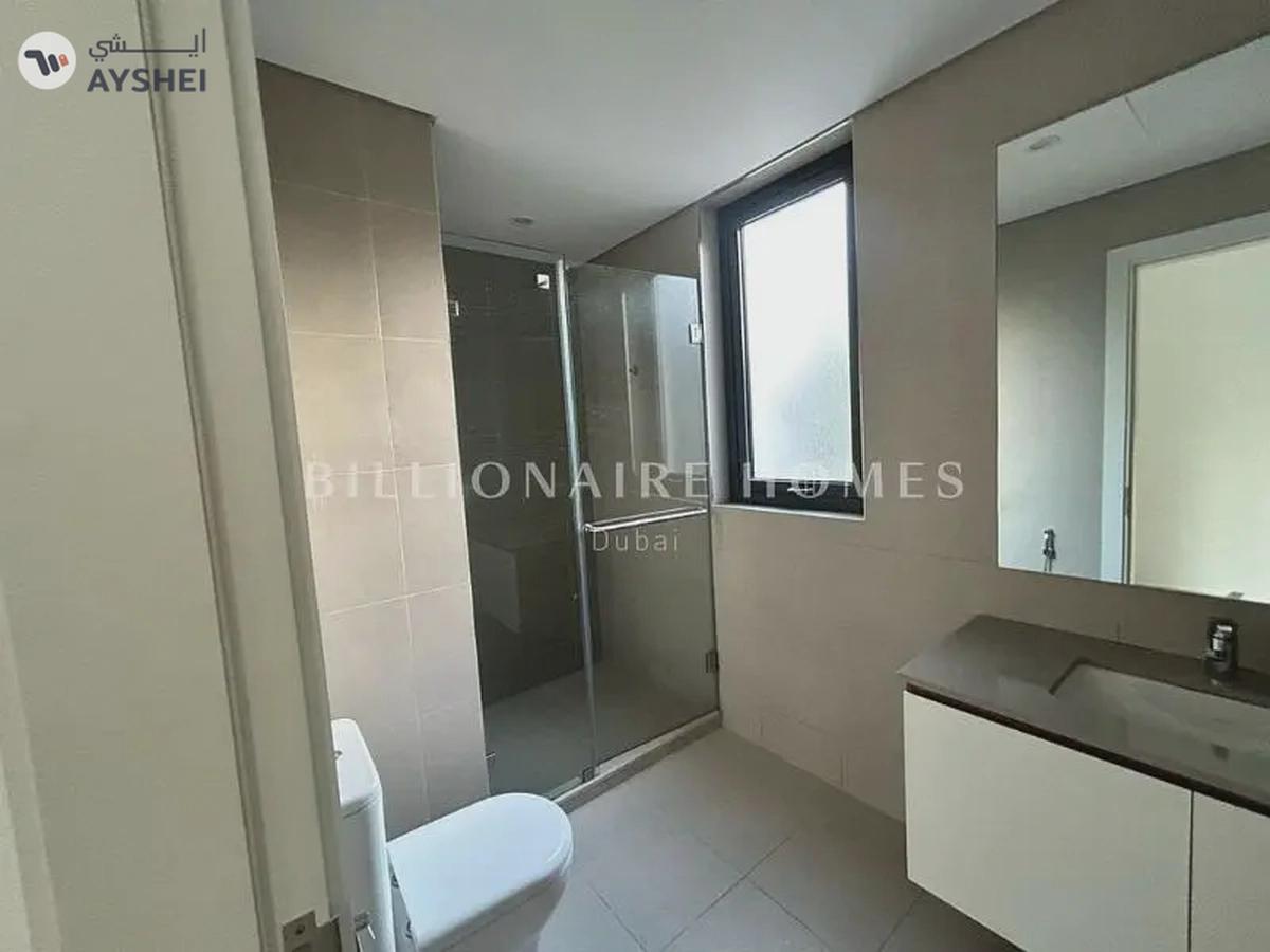 Bright and Spacious 3-Bedroom Villa in Camelia 2, Arabian Ranches - Perfect Family Home in a Tranquil Community-4-4