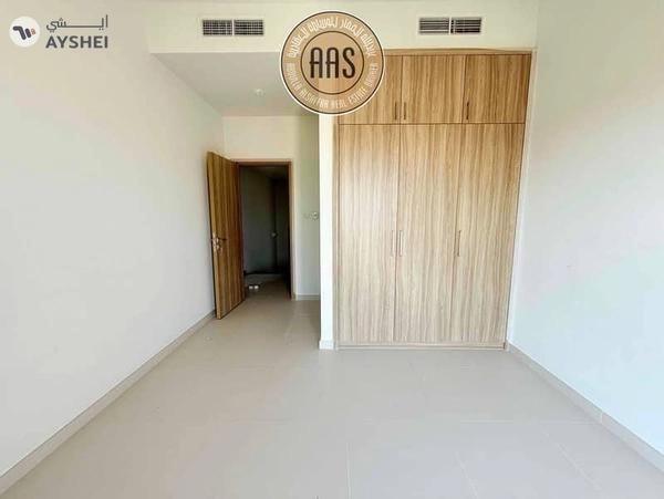 SINGLE ROW SPACIOUS 3BR+MAID VILLA FOR RENT