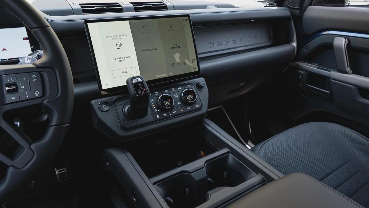 2026 Land Rover Defender Octa | Brand New-15-15