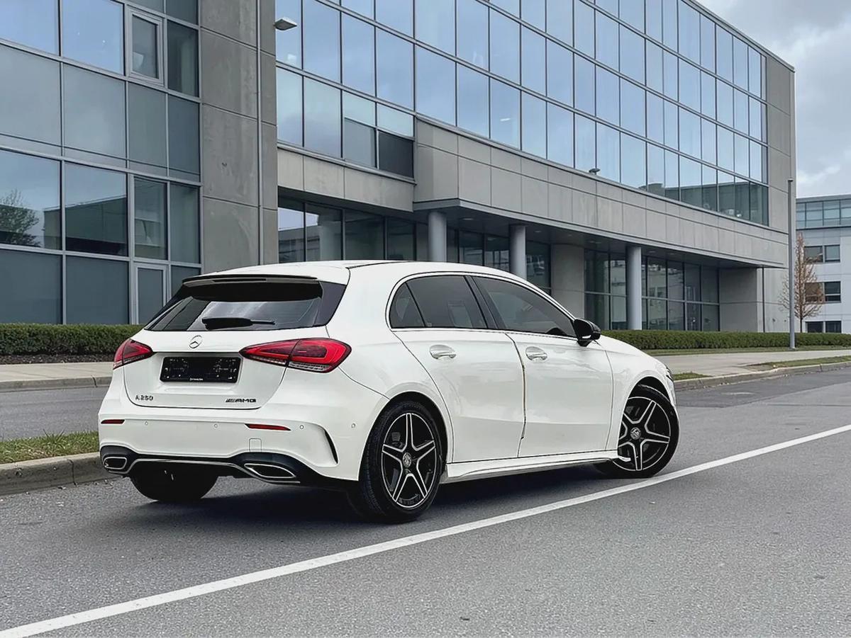 AED 992 P.m | Mercedes-Benz A-Class A 250 Sport Amg 2019 GCC Specs original paint-5-5
