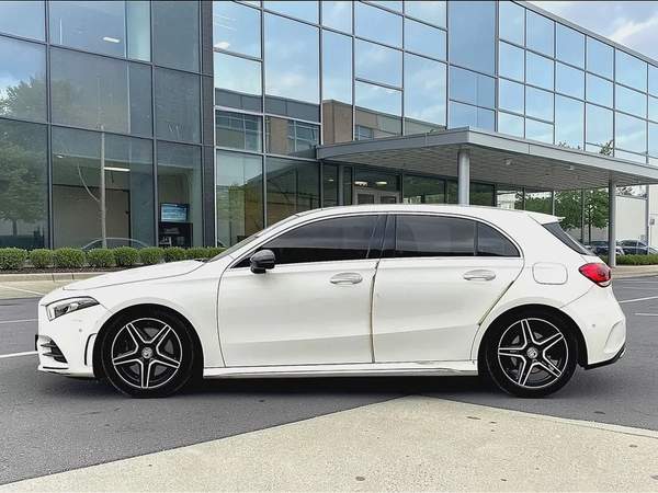 AED 992 P.m | Mercedes-Benz A-Class A 250 Sport Amg 2019 GCC Specs original paint
