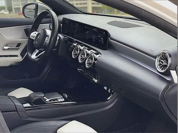 AED 992 P.m | Mercedes-Benz A-Class A 250 Sport Amg 2019 GCC Specs original paint