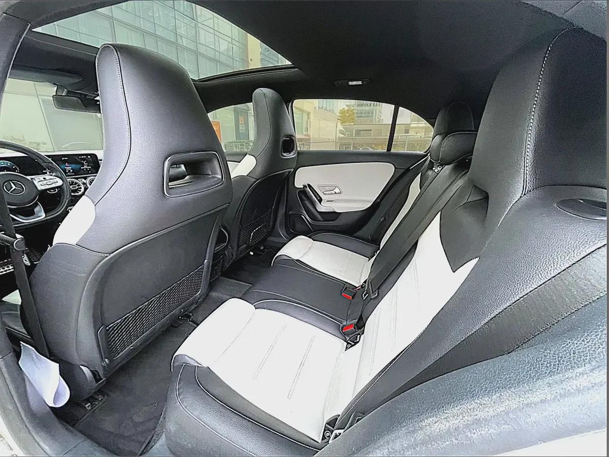 AED 992 P.m | Mercedes-Benz A-Class A 250 Sport Amg 2019 GCC Specs original paint-18-18