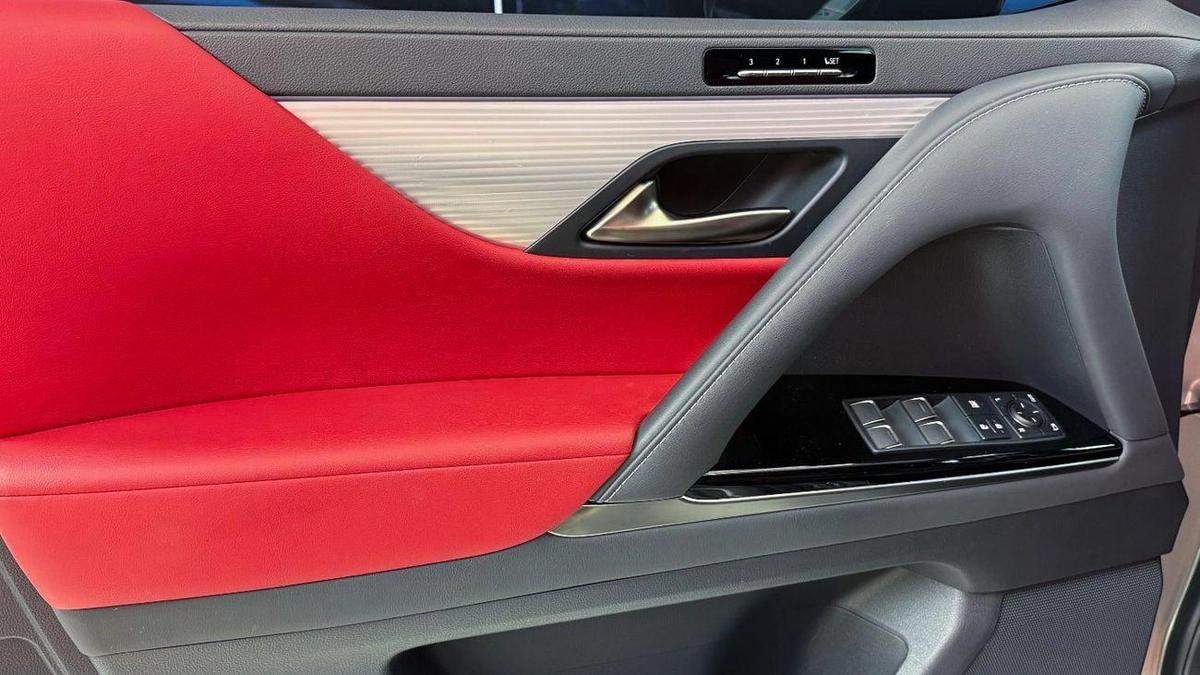 Lexus LX 600 F Sport Launch Edition 3.5L Lexus LX600 F-Sport Launch Edition - 2022 - Warranty-14-14