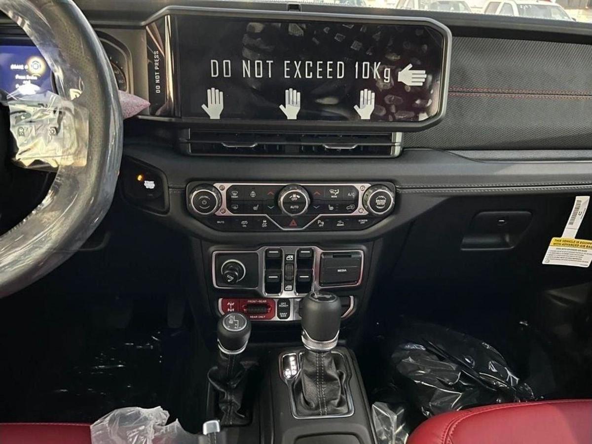 Jeep Wrangler EXPORT PRICE - RUBICON 392 6.4L V8-7-7