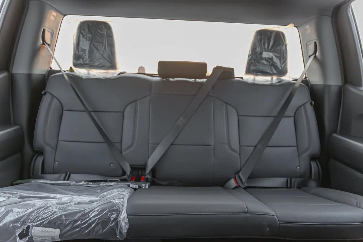 CHEVROLET SILVERADO | V8 5.3L | 4WD | GCC | 2025 (Export)-12-12