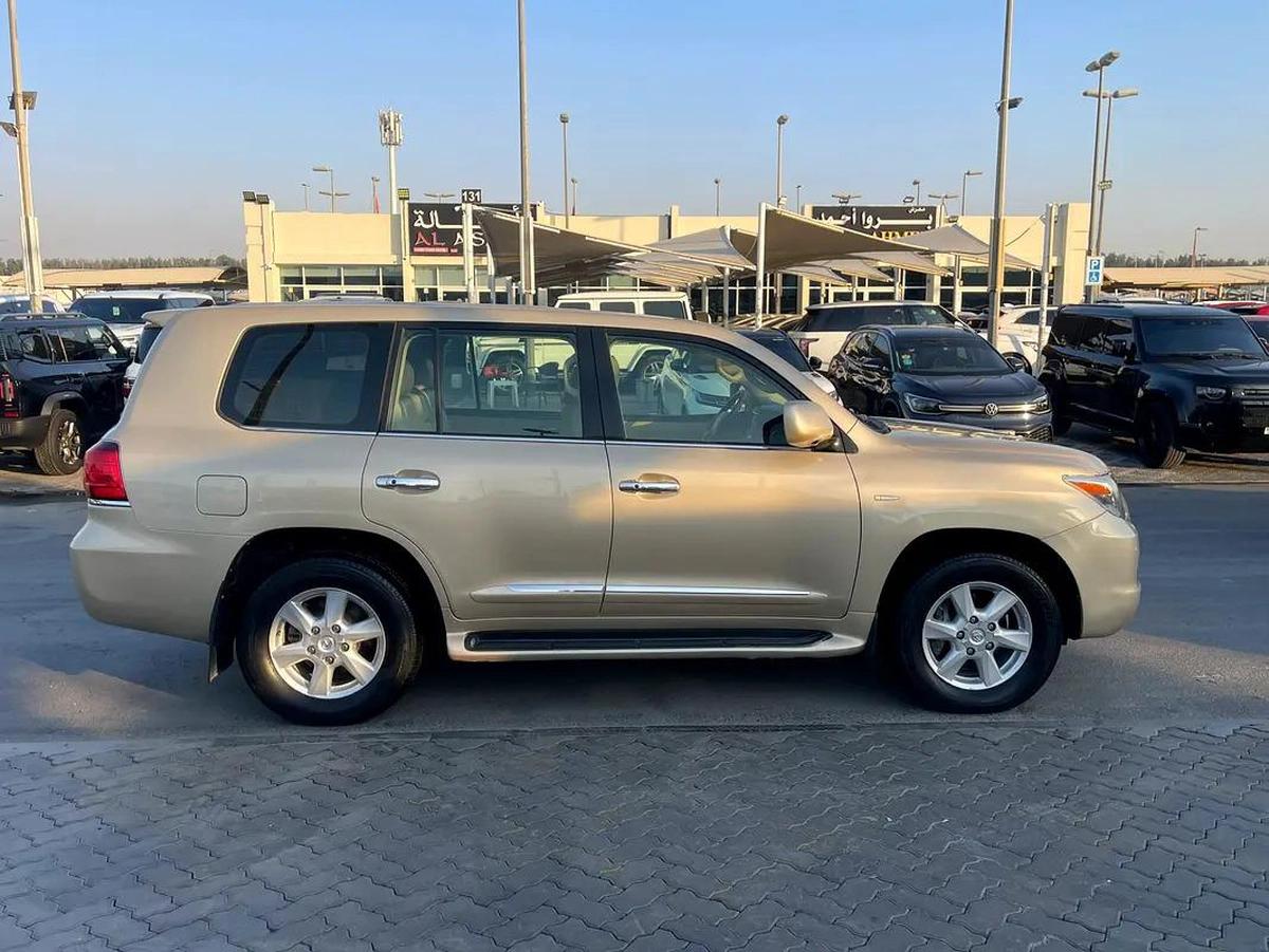 Lexus LX 570 Platinum 2009 - GCC Specs-7-7