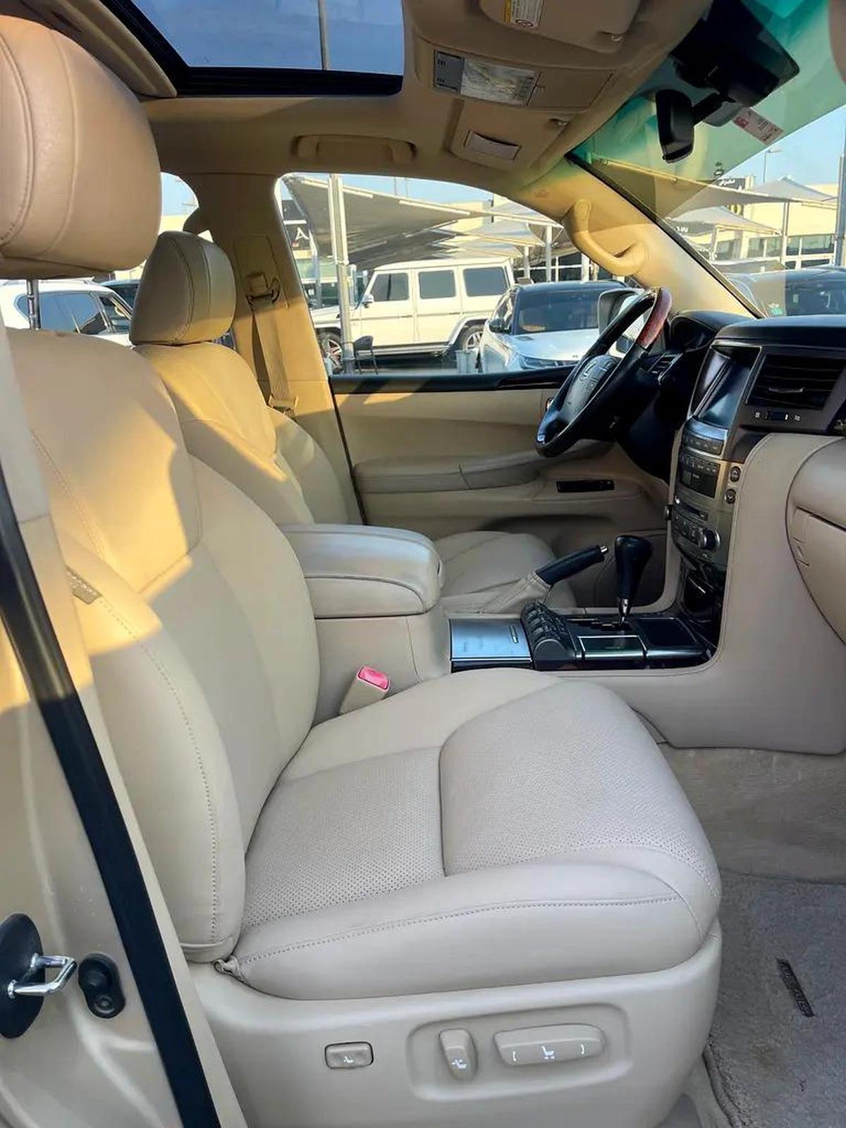 Lexus LX 570 Platinum 2009 - GCC Specs-13-13