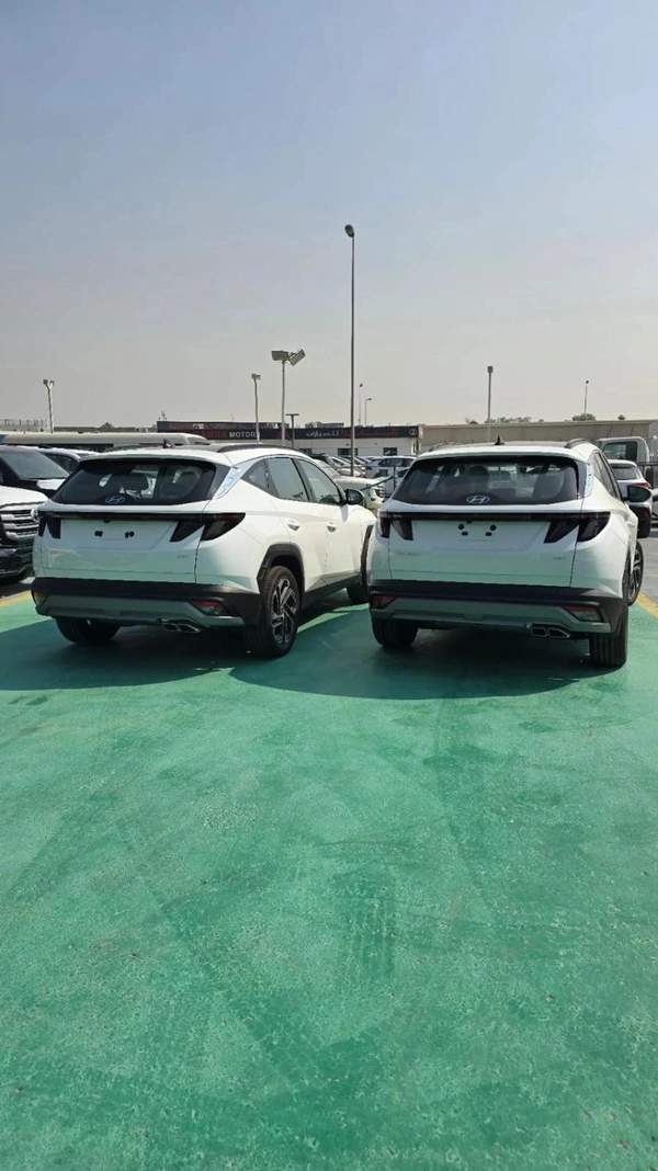 Hyundai Tucson Premium 1.6L
