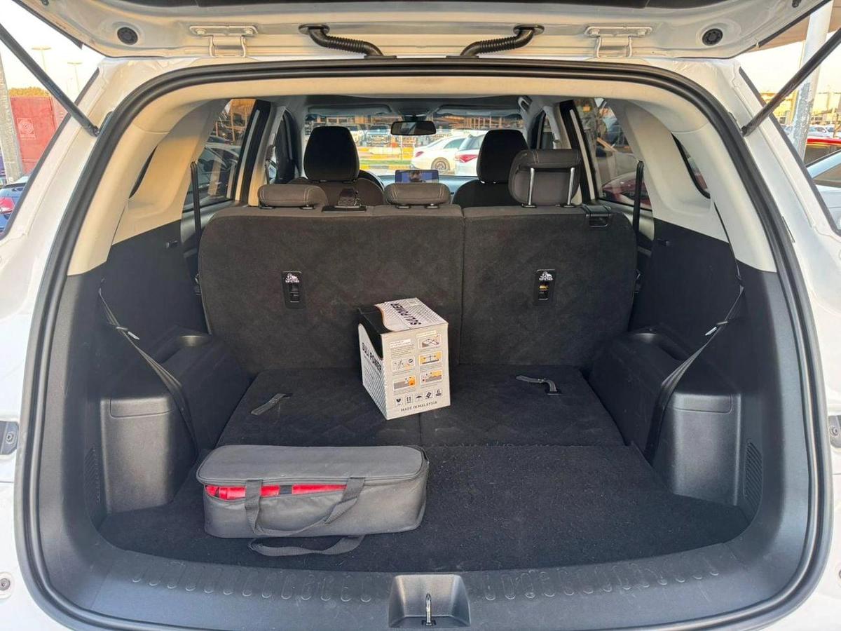 Chevrolet Captiva full option Premier 1.5L (150 HP) (7 Seater) (5 Door)-9-9