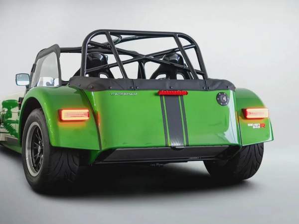Cash: 249,000 AED | Caterham 340R / Bespoke High Option Order / Caterham Warranty
