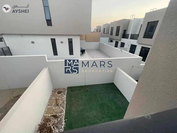 Spacious 2-Bedroom Townhouse for Sale in Nasma Residence AED 1,250,000