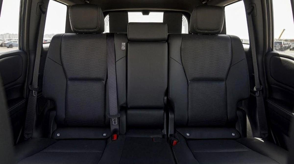 Toyota Prado (LHD) TOYOTA PRADO 250 WX+ LUXURY 2.8D AT MY2025 - black-11-11