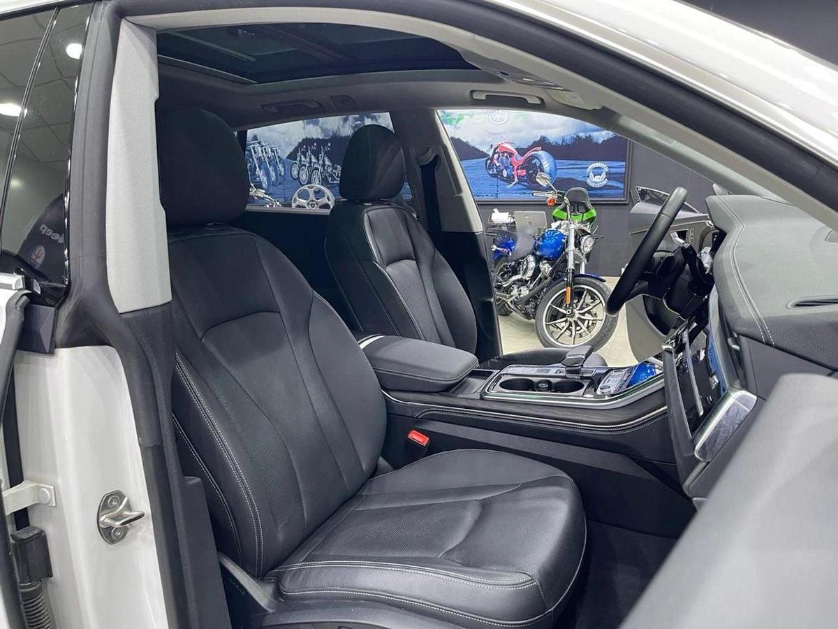 Audi Q8 55 TFSI quattro (340 HP)-14-14