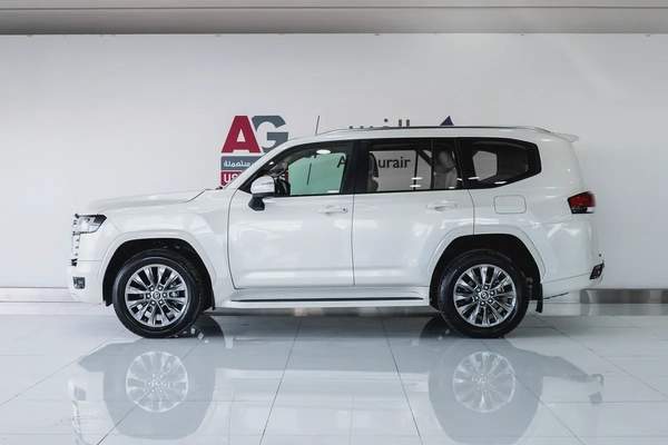 1 YR WARRANTY | 4.0 GXR | GCC | AED 4,000 PM