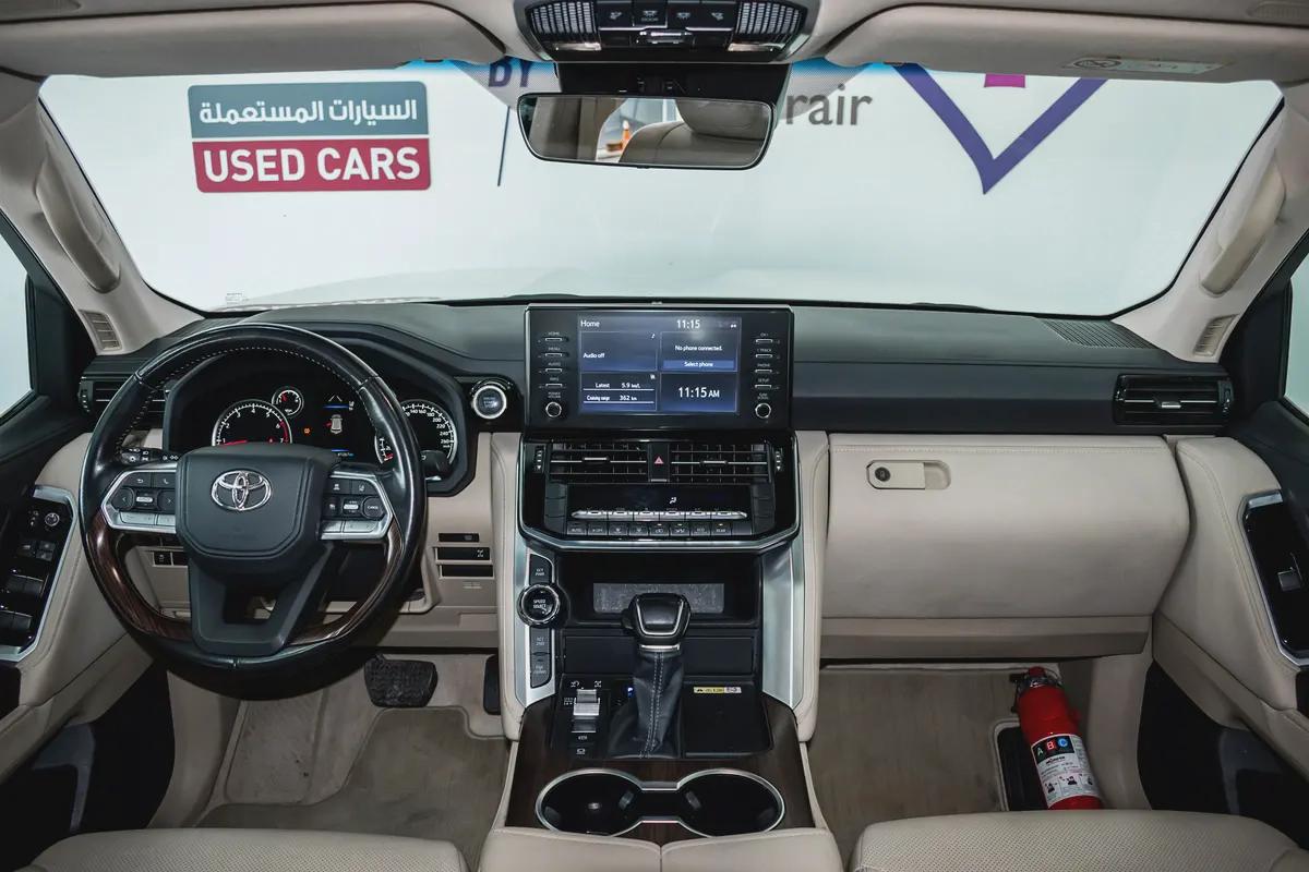 1 YR WARRANTY | 4.0 GXR | GCC | AED 4,000 PM-9-9