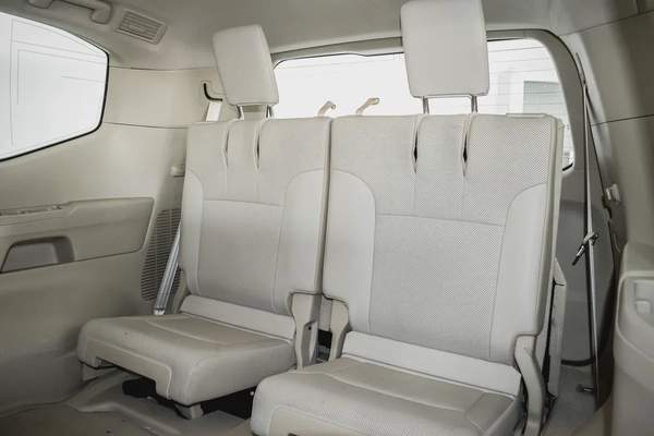 1 YR WARRANTY | 4.0 GXR | GCC | AED 4,000 PM