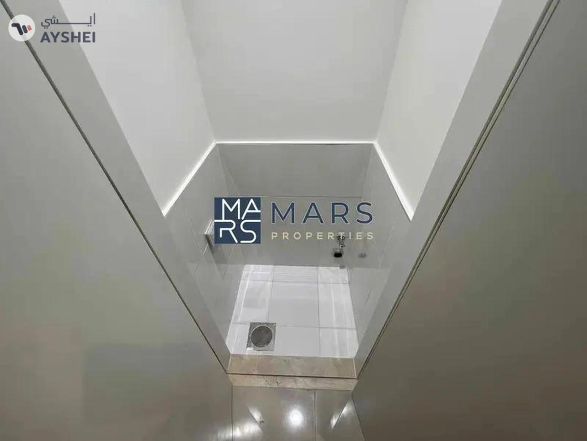 Luxury // Brand New // Ready to move-1-landscape