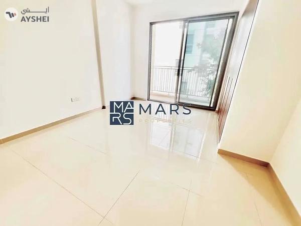 Luxury // Brand New // Ready to move