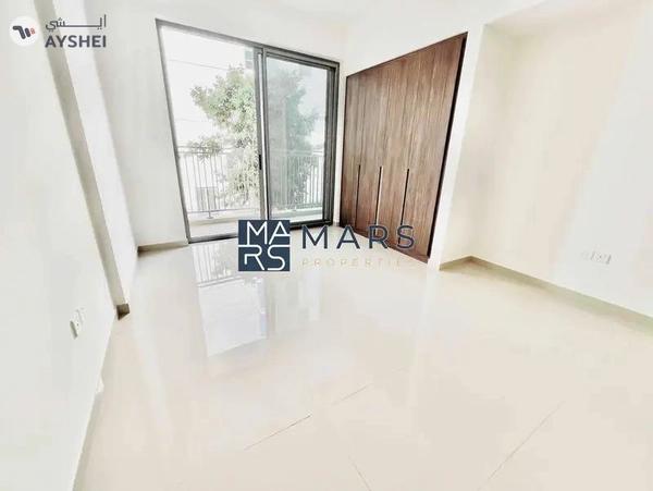 Luxury // Brand New // Ready to move