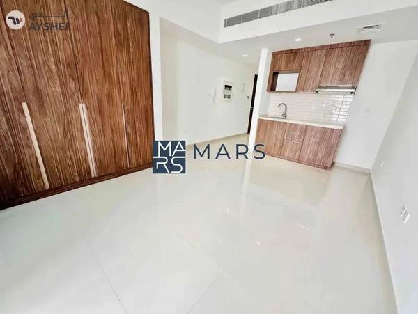 Luxury // Brand New // Ready to move