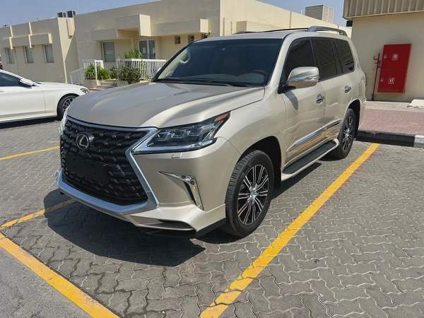 GCC Specs Lexus LX 570 Sport 2015 - Perfect Condition