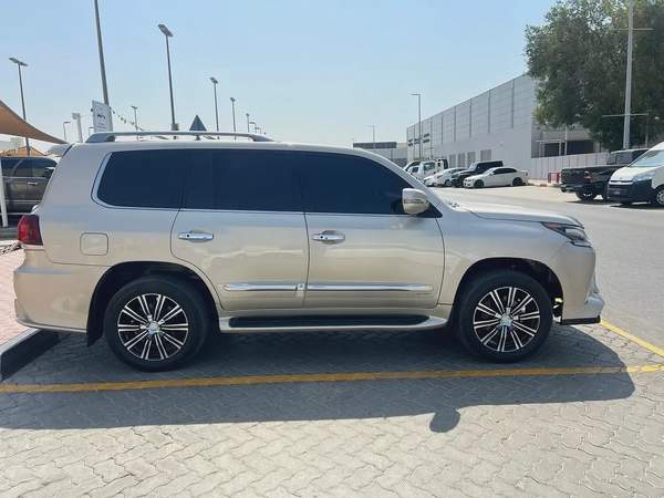 GCC Specs Lexus LX 570 Sport 2015 - Perfect Condition