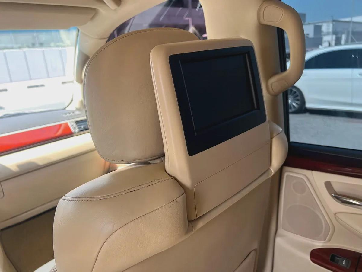 GCC Specs Lexus LX 570 Sport 2015 - Perfect Condition-9-9