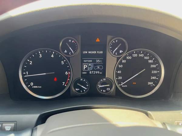 GCC Specs Lexus LX 570 Sport 2015 - Perfect Condition