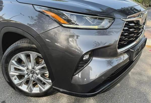 2022 Toyota Highlander VXR Hybrid | G.C.C | First Owner