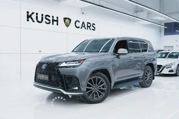 2023 LEXUS LX6000 F SPORTS TWIN TURBO GCC SPECS UNDER WARRANTY