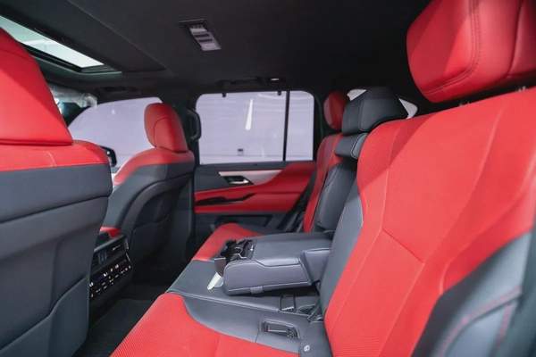 2023 LEXUS LX6000 F SPORTS TWIN TURBO GCC SPECS UNDER WARRANTY