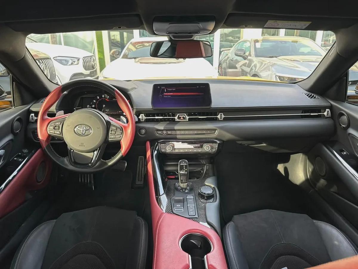 TOYOTA SUPRA GR GCC 2023 Service History (under Warranty) Zero accidents Special Color Original pai-3-3