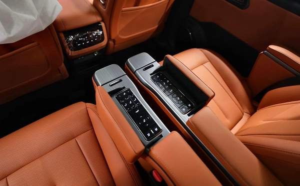 ROX 01 VIP | Full Option | Brand New | 3,350 AED monthly | Registration