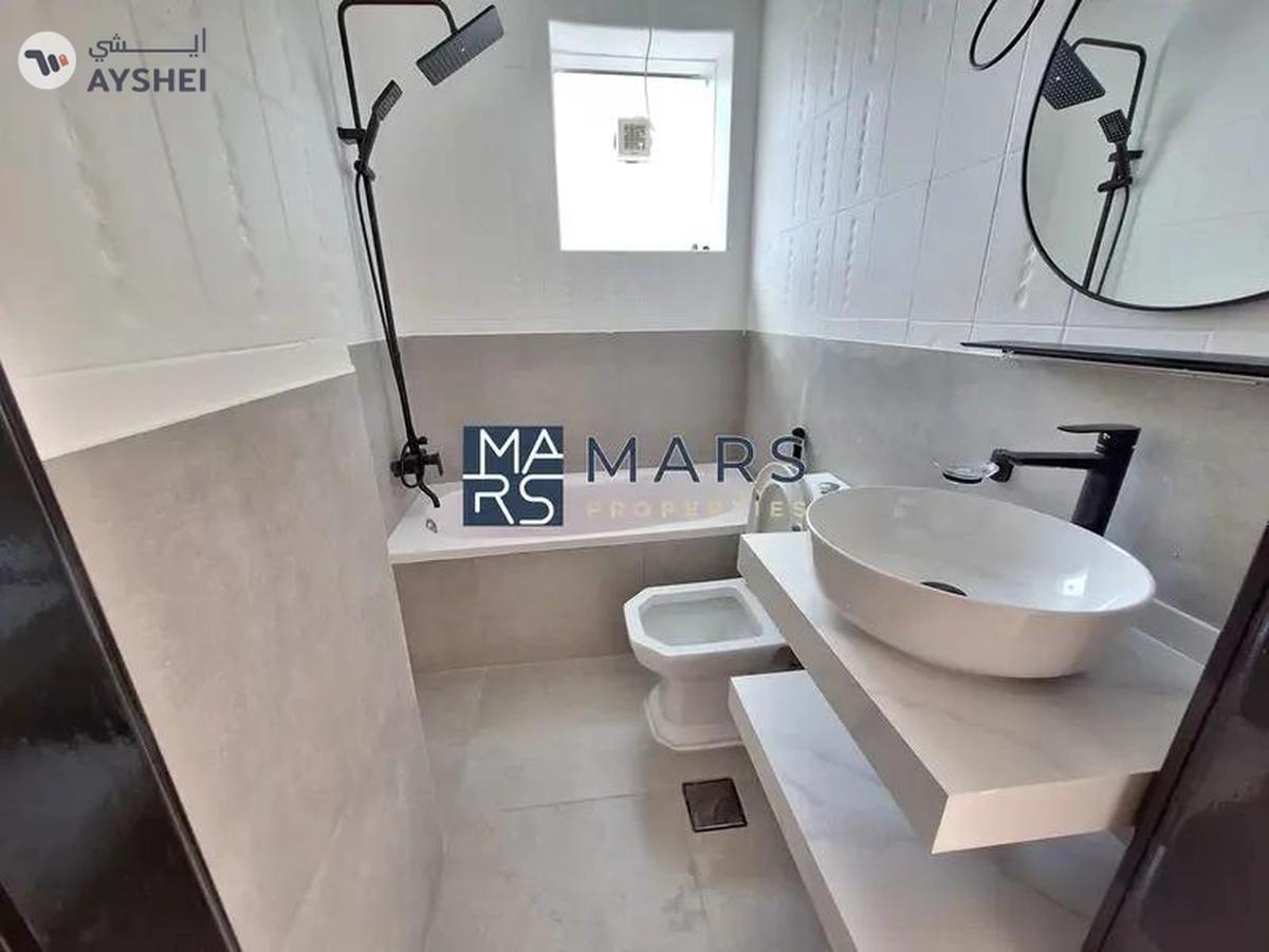 Best 1bhk Apartment with Free GYM. POOL and Parking-5-5